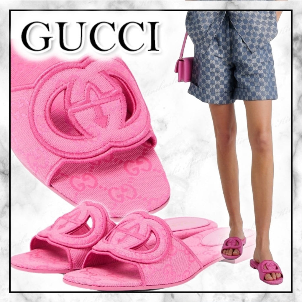 G canvas pink gucci slides