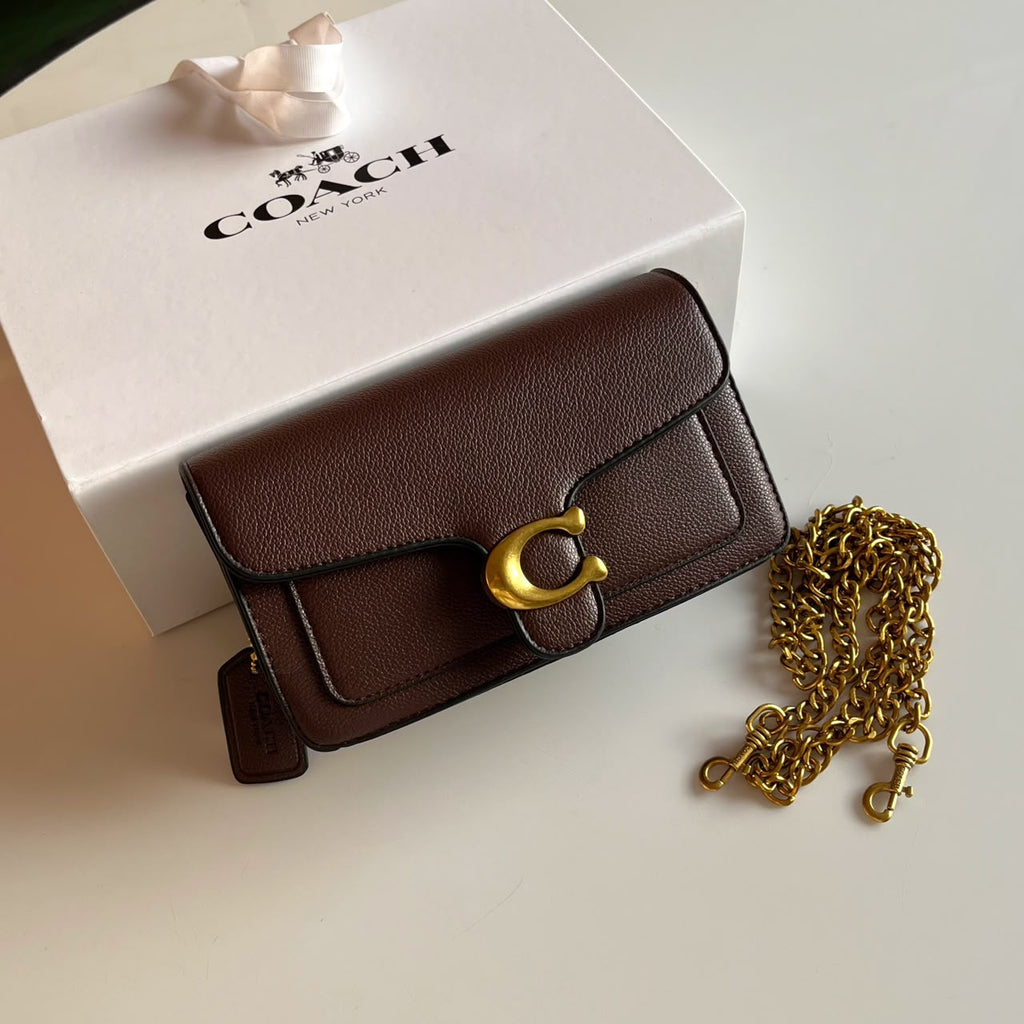 Brown pebbled leather chain shoulder bag